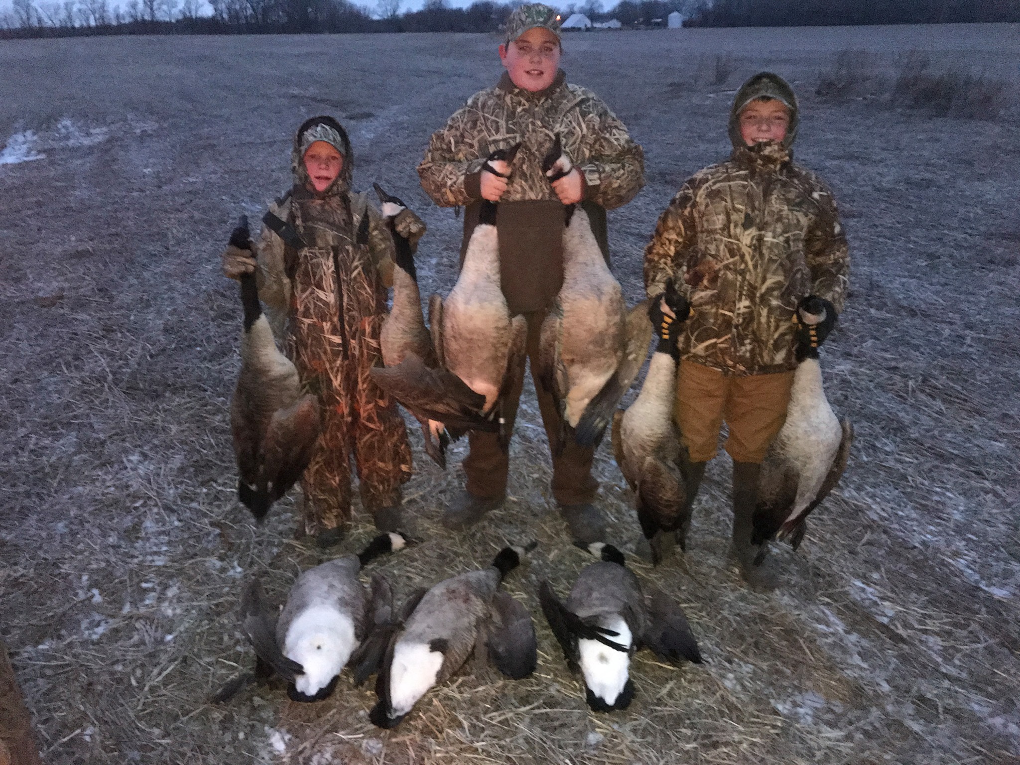 young canada geese hunters